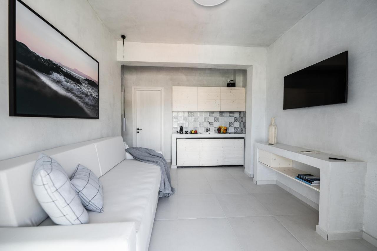 Iraklitsa Suites Nea Iraklitsa Esterno foto
